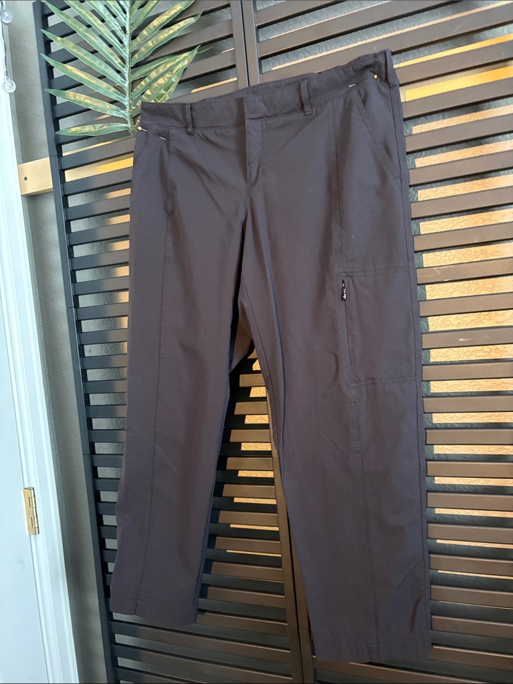 Kirkland Signature Black Cropped Utility Women's Pants